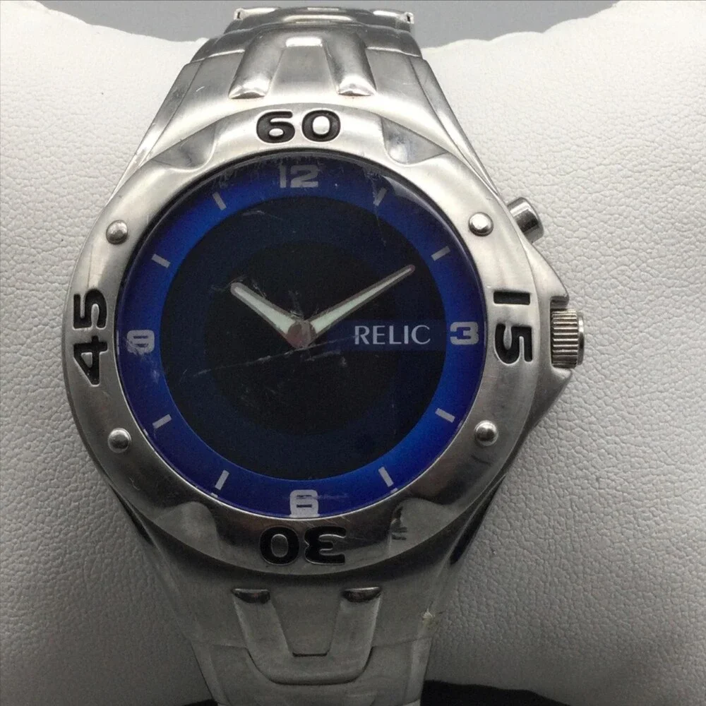 Relic ZR55048 Mens Watch 38mm Blue Circle Animation Stainless New Battery 7.5